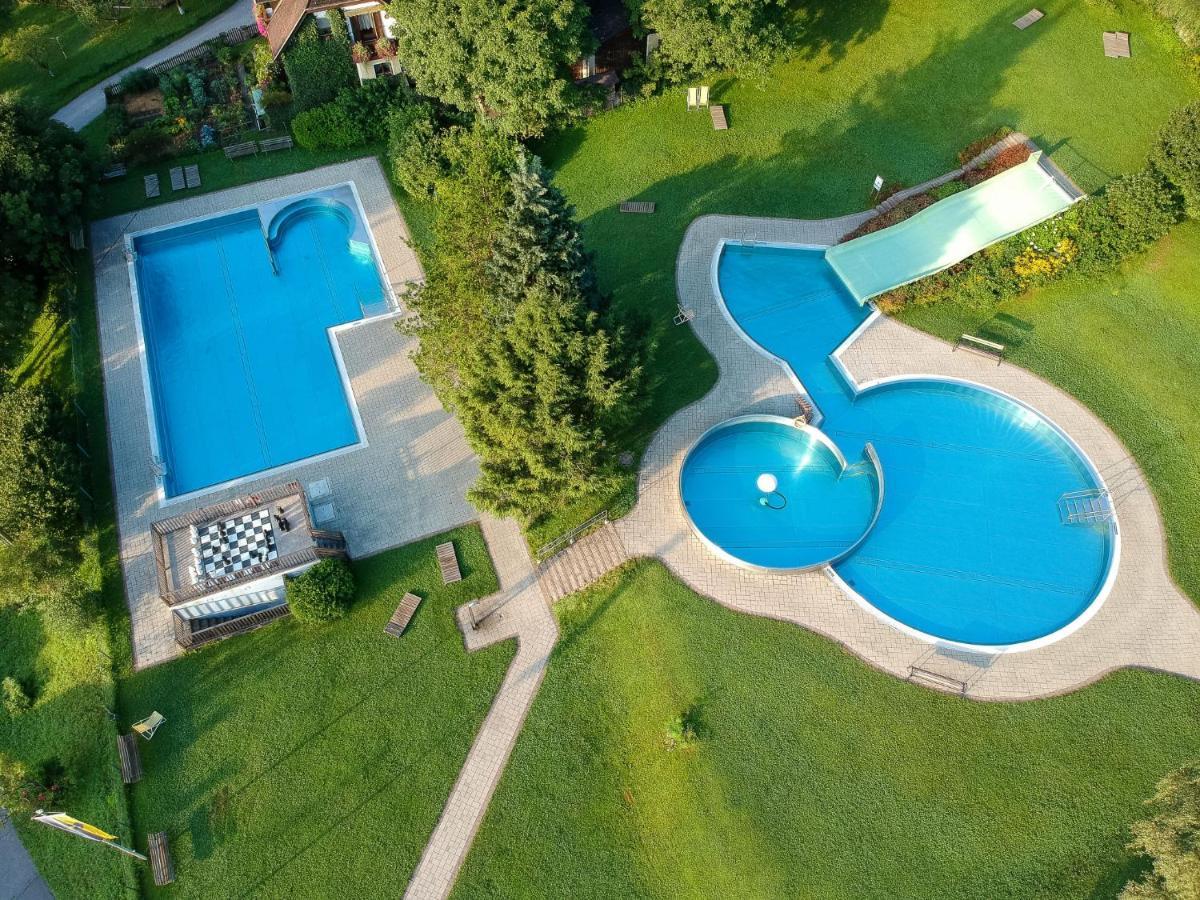 Holiday Home Draucamping Sachsenburg Bagian luar foto